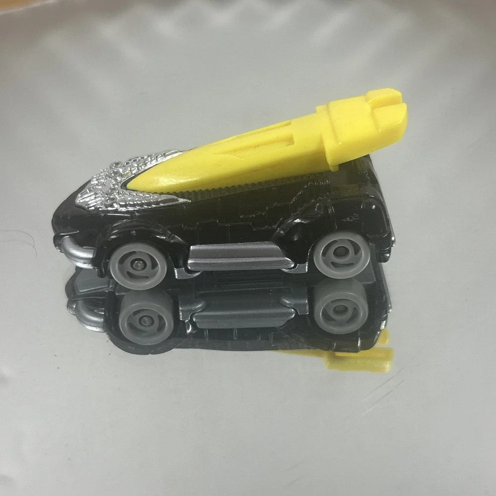 Vintage 1994 Mattel Hot Wheels McDonalds Happy Meal Toy Shock Force‎ 1/64 Car